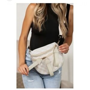 viral Emmafy GoFree Crossbody Bum Bag beige/cream checkered pattern